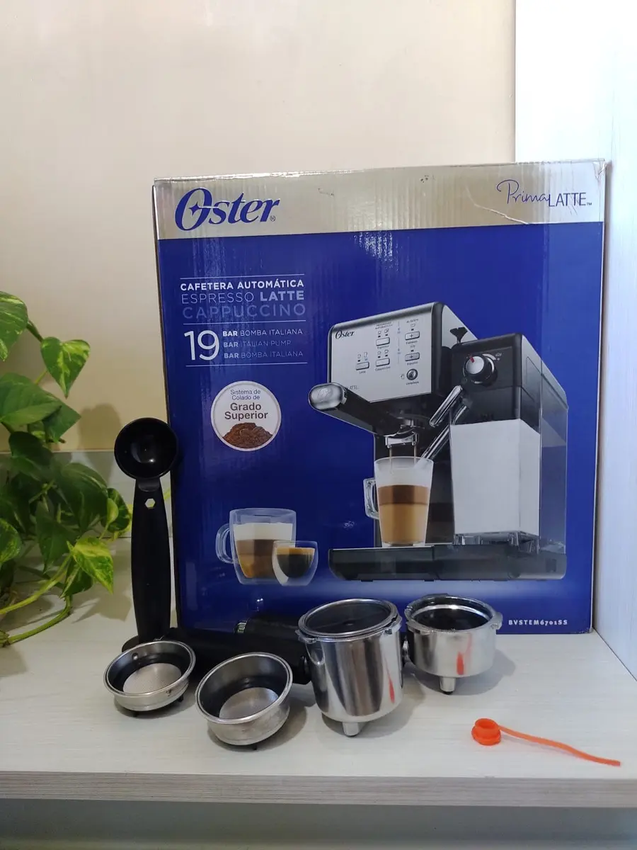 Cafetera Oster Primalatte Bvstem6701ss Acero Y Negra — foto 2
