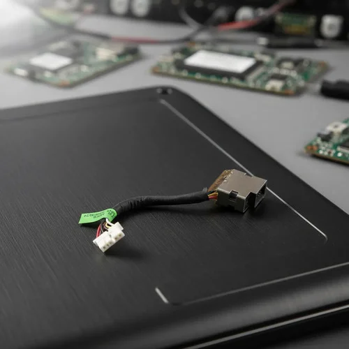 Pin De Carga  Para Notebook Hp 240 G7